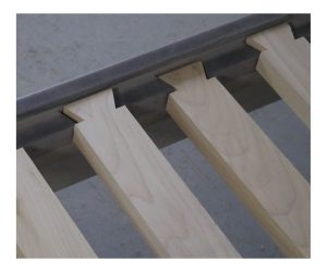 Detail of our 16 slat Platform System